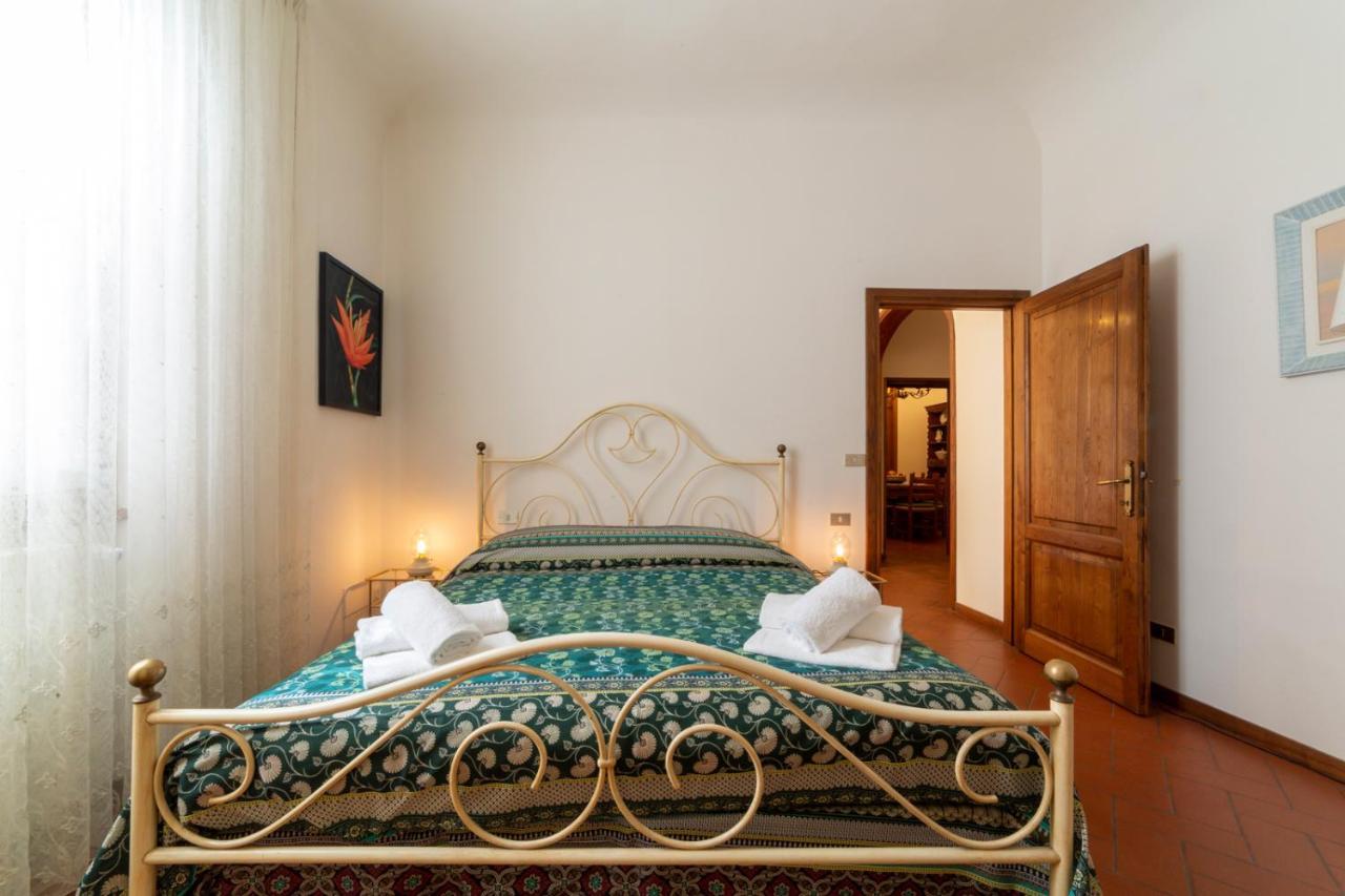 110 Sqm Apartment 6 Sleeps In Santa Croce Florence Ngoại thất bức ảnh